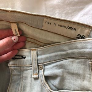 Rag & Bone light wash skinny size 26
